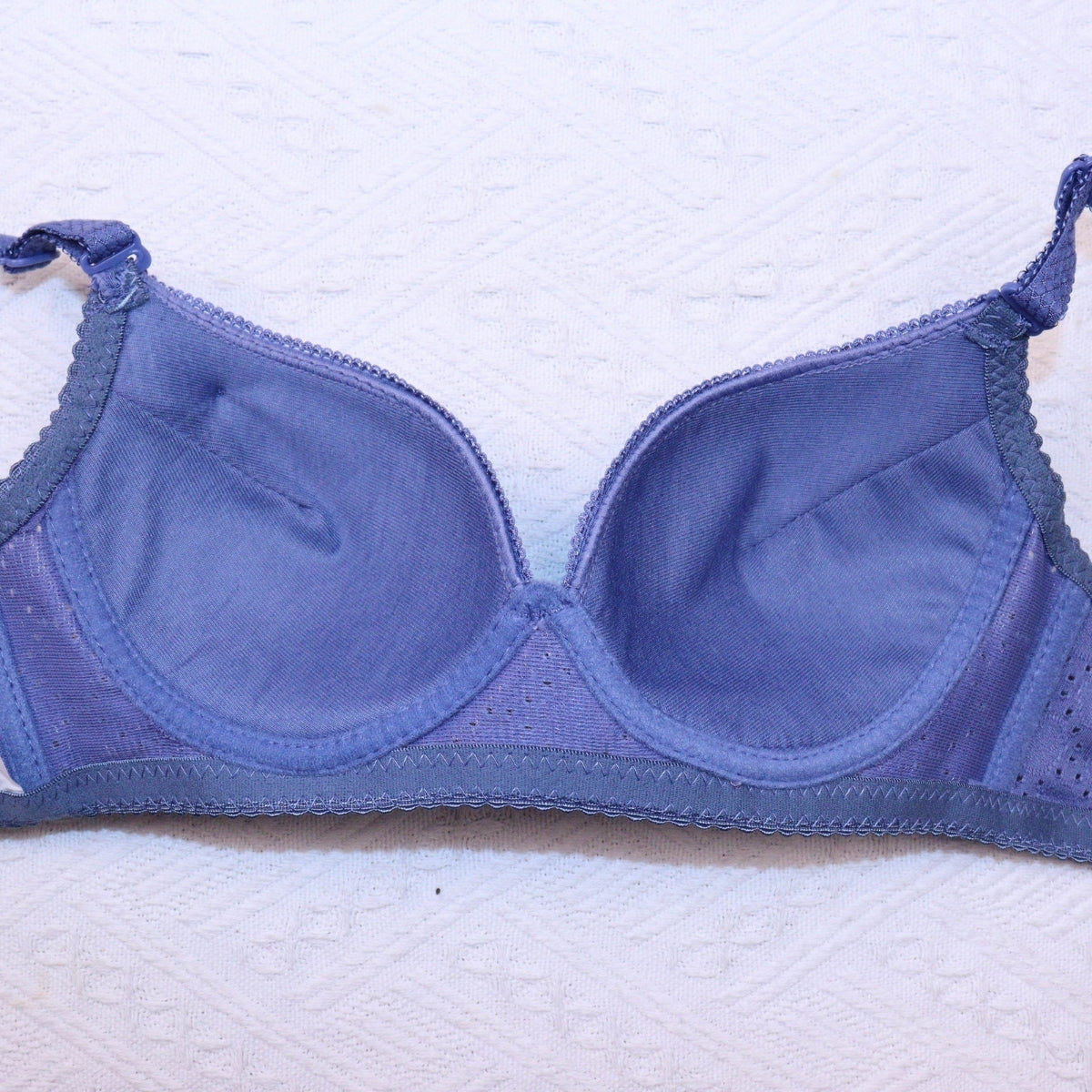 (Pack of 8) Women's Bra Panty Lingerie Set for Girl's | L-109