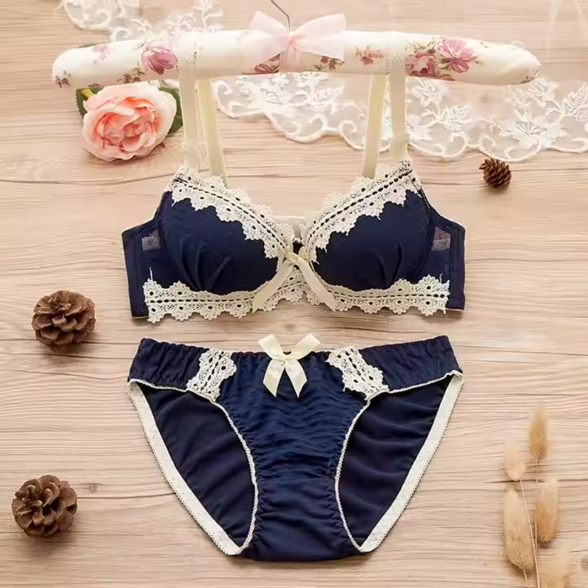 (Pack of 8) Women's  Bra Panty Lingerie Set for Girl's | L-141