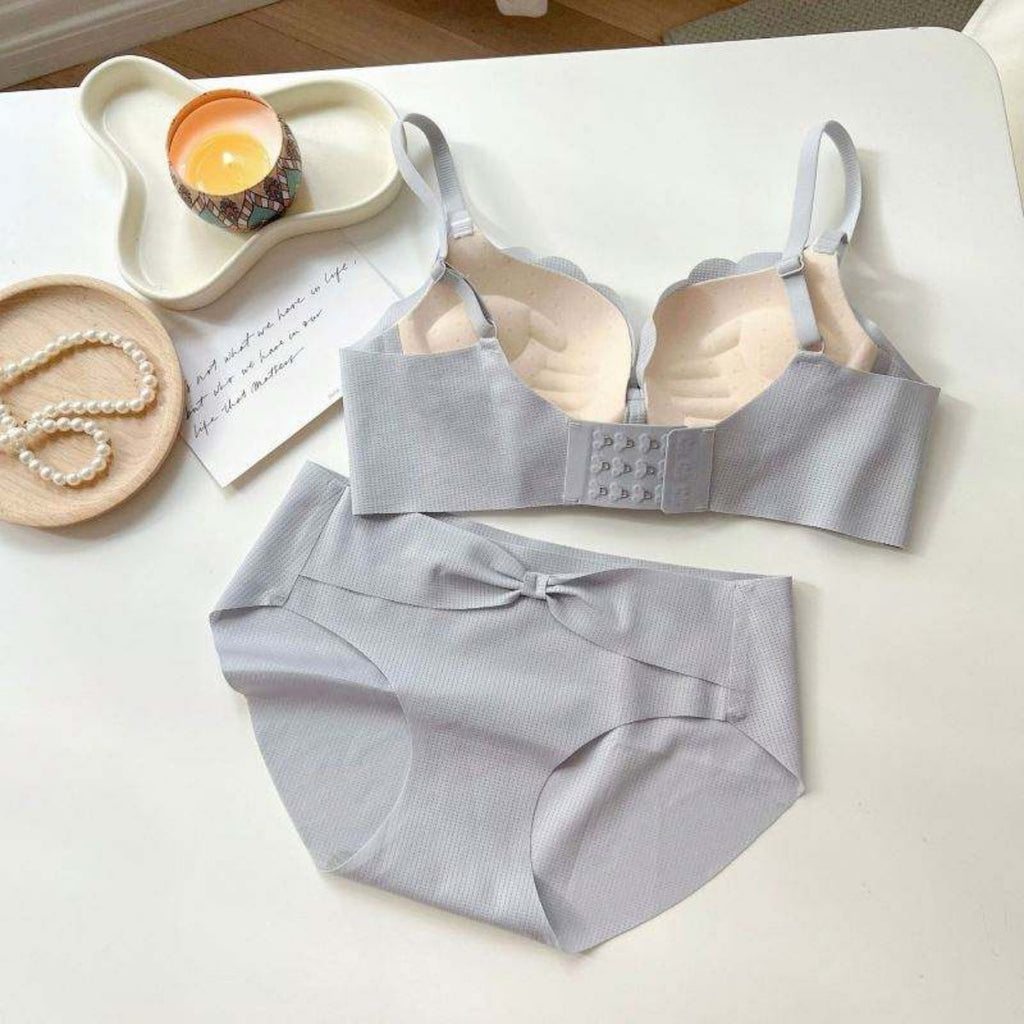 (Pack of 8) Women's  Bra Panty Lingerie Set for Girl's | L-117